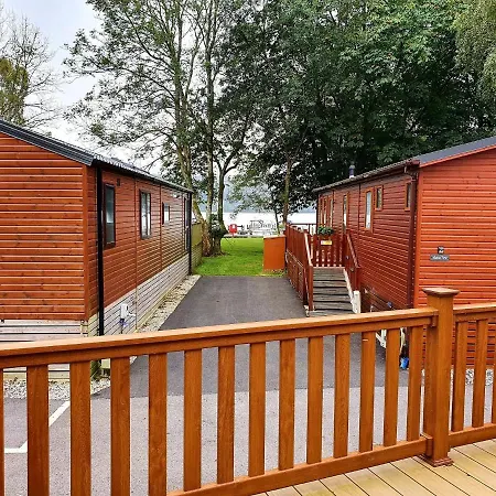 Jaw-dropping With Hot Tub On Windermere