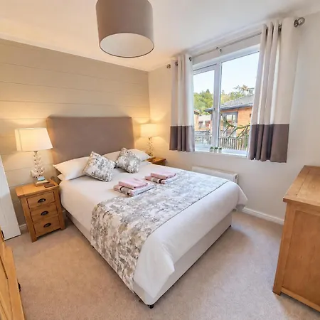 Jaw-dropping With Hot Tub On * Windermere